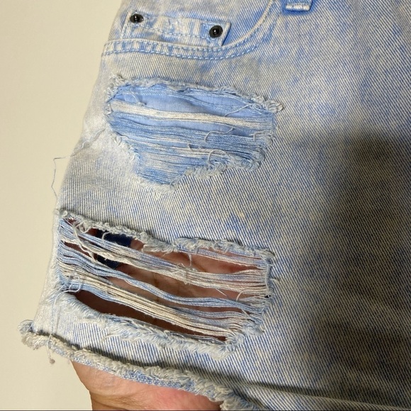 BDG Blue Jean Distressed Shorts 27 - Picture 7 of 7